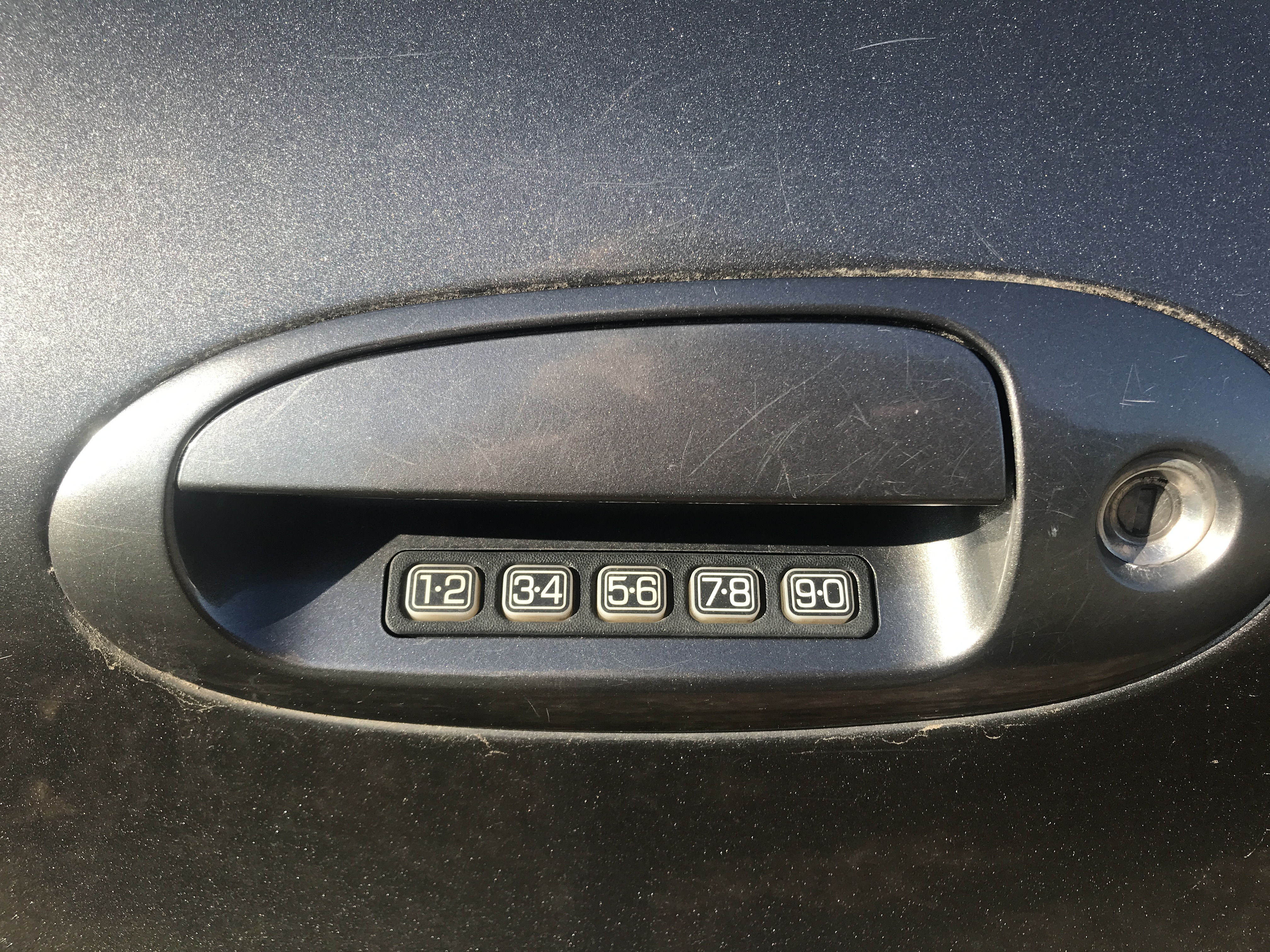 2005 Ford Taurus S Comfort Wagon — photo 145